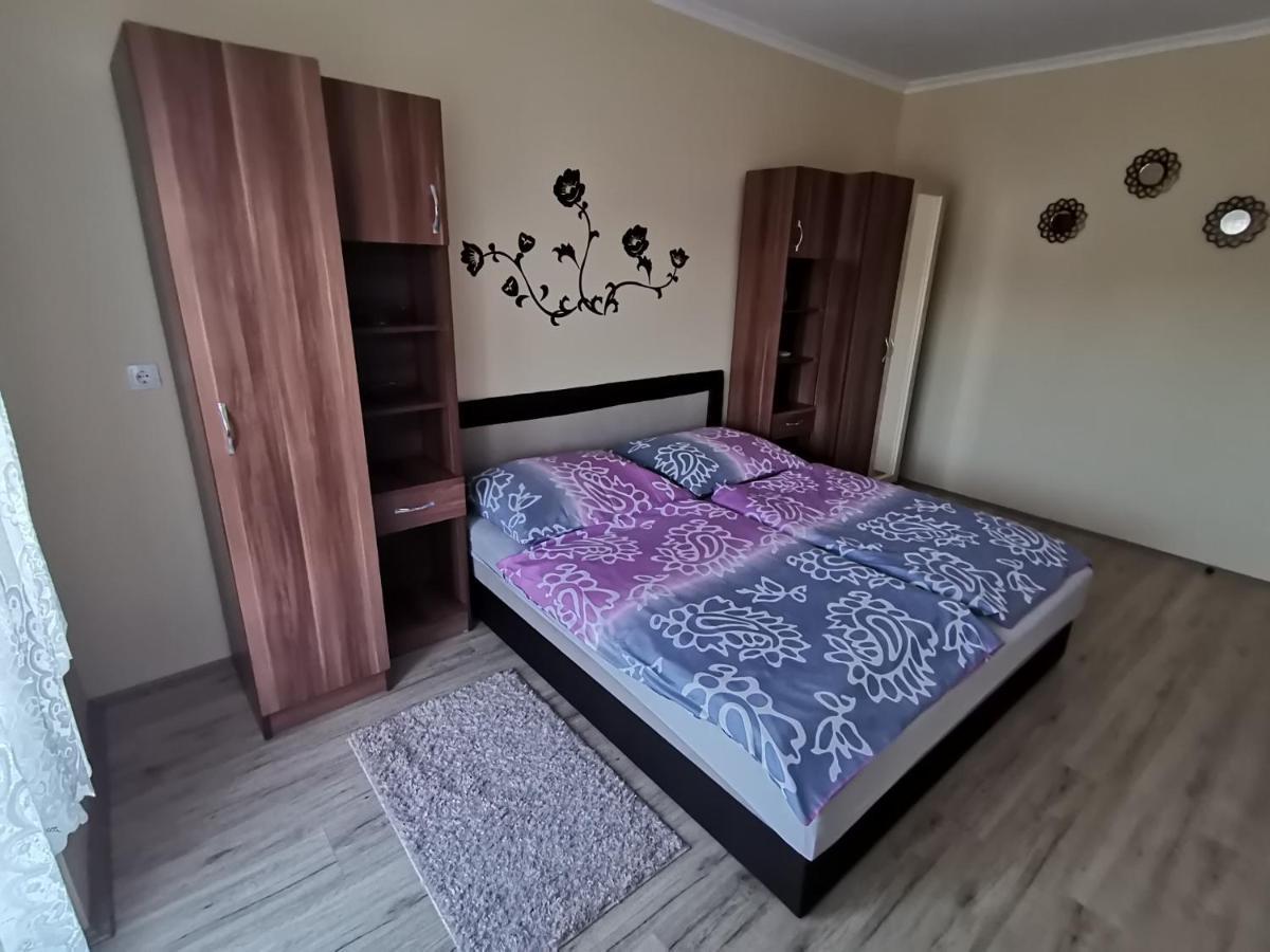 Lea Apartman ハルカーニャ エクステリア 写真